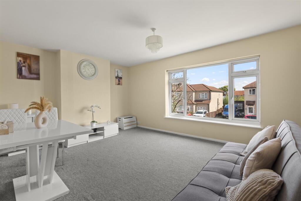 Main image of property: Oakleigh Road, Uxbridge