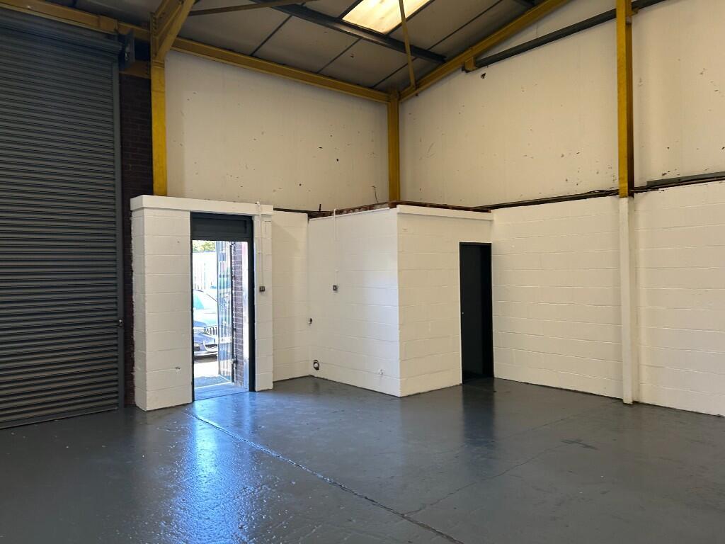 Unit 1A interior