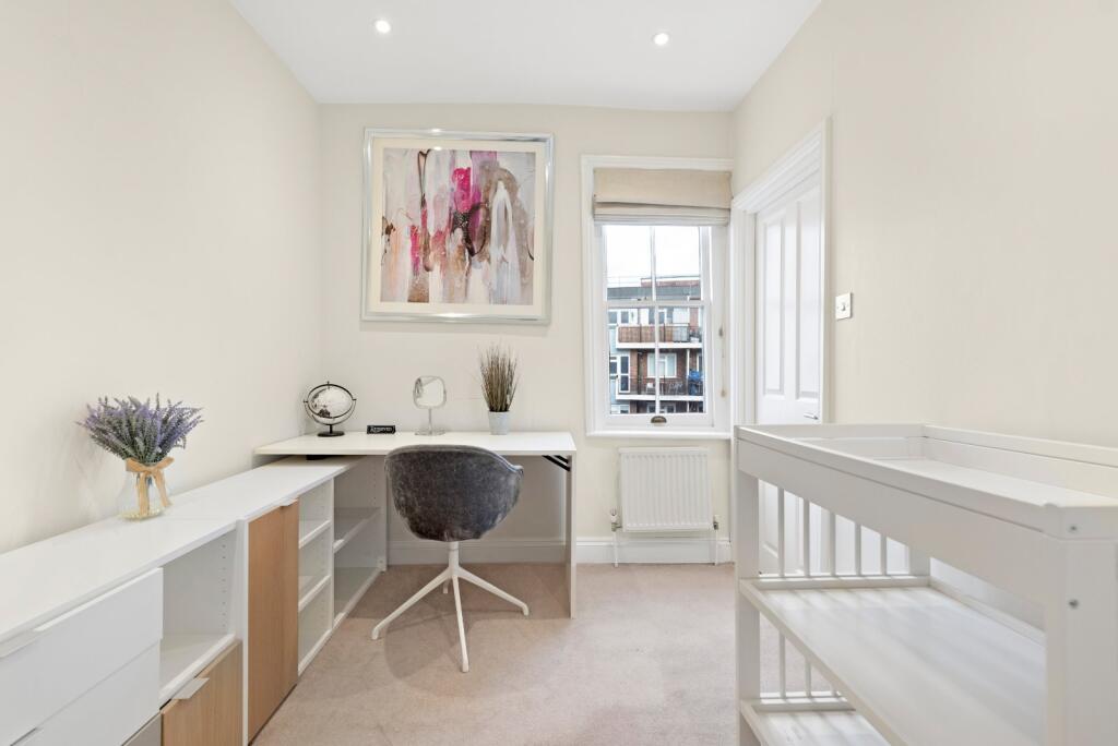 Apartment in London, Royal Borough of Kensington and Chelsea - View 4
