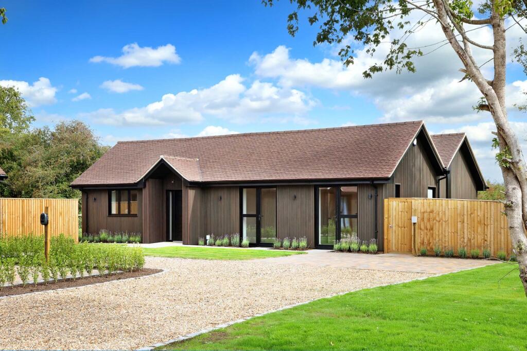 Main image of property: Rookery Meadow, Holmer Green, Buckinghamshire, HP15