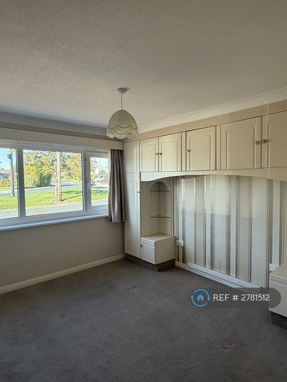 House in Hull - View 3