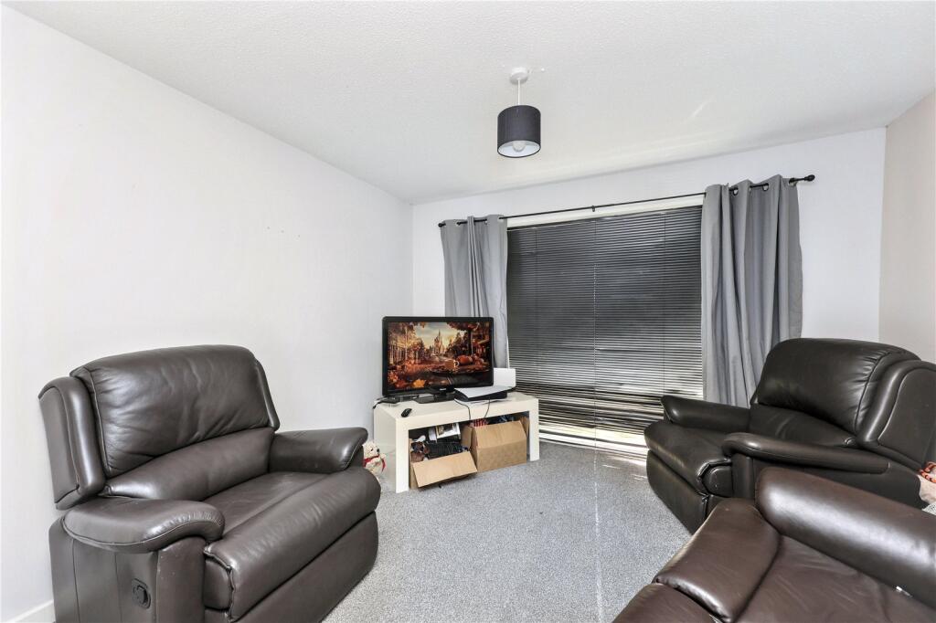 Waverley Drive, Glenrothes, Fife, KY6 photo 3