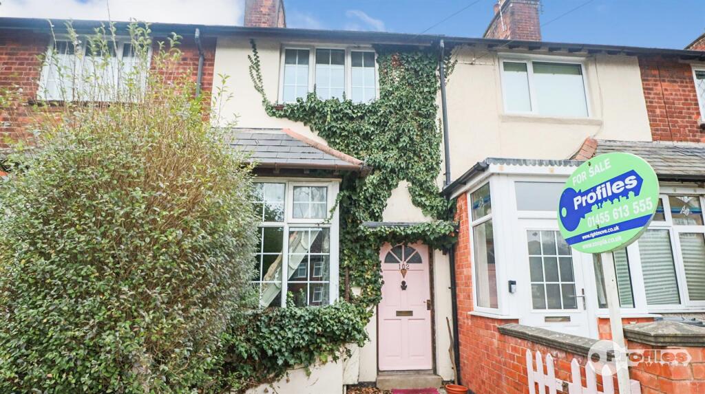 3-bed terraced on Hinckley Road, Burbage, Hinckley, £168,000