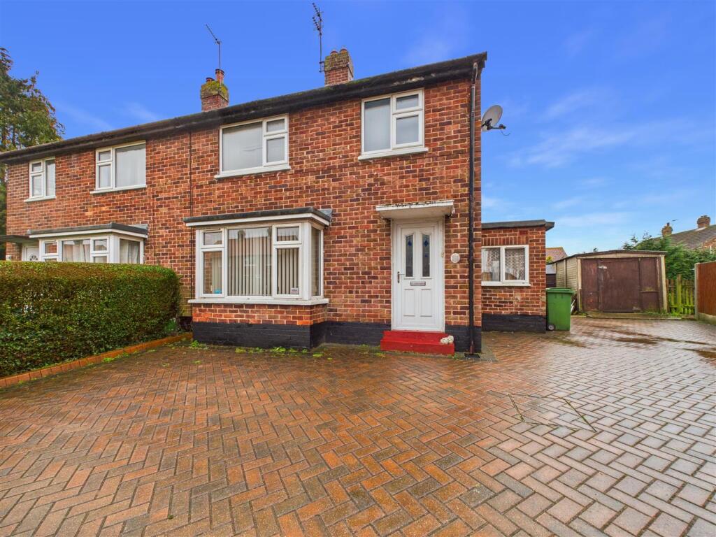 Main image of property: The Oval, Brough