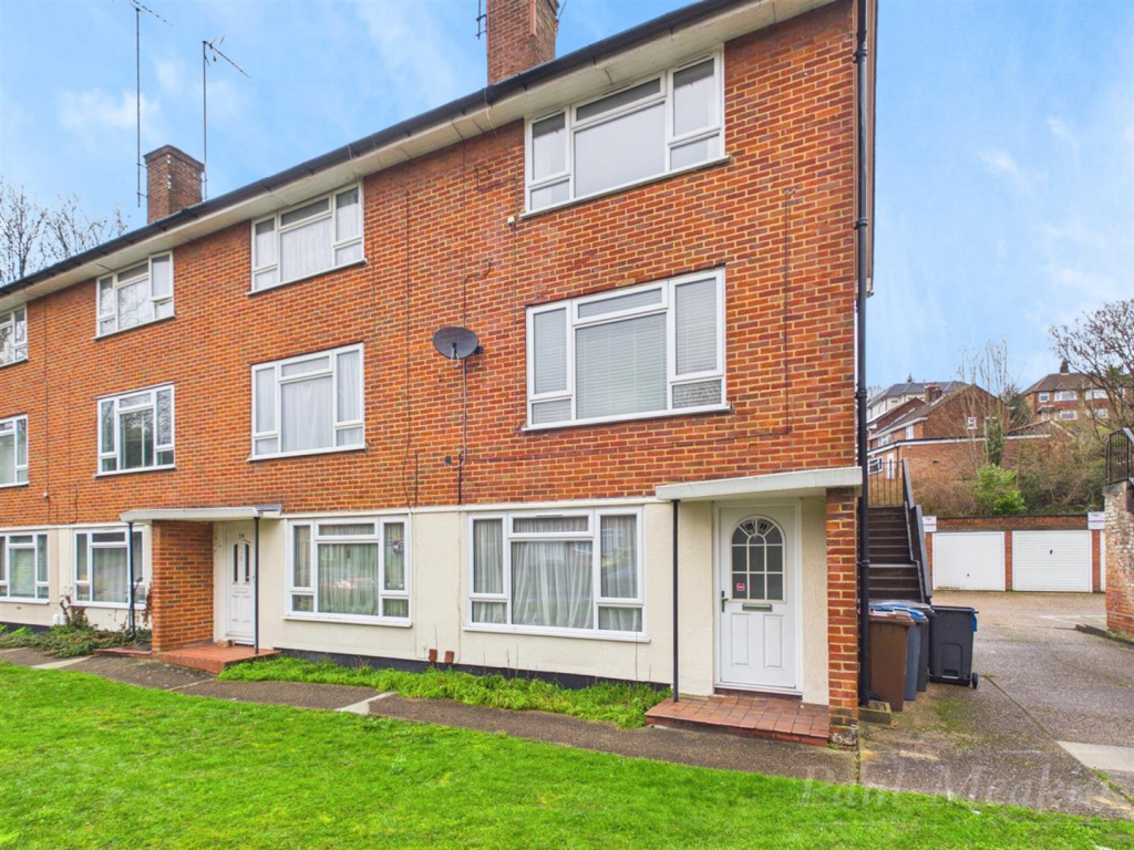 Main image of property: Mitchley Avenue, South Croydon