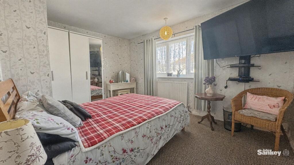 Bailey Crescent, Mansfield, NG19 photo 4