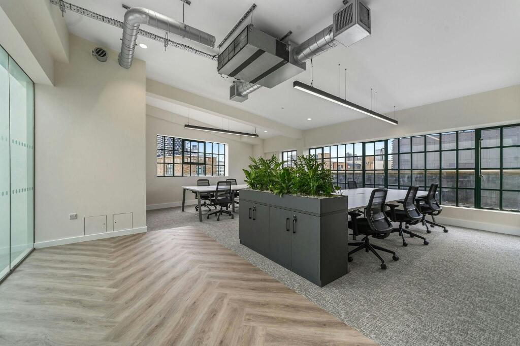 MD-BC-141-143ShoreditchHighStreet-31.JPG