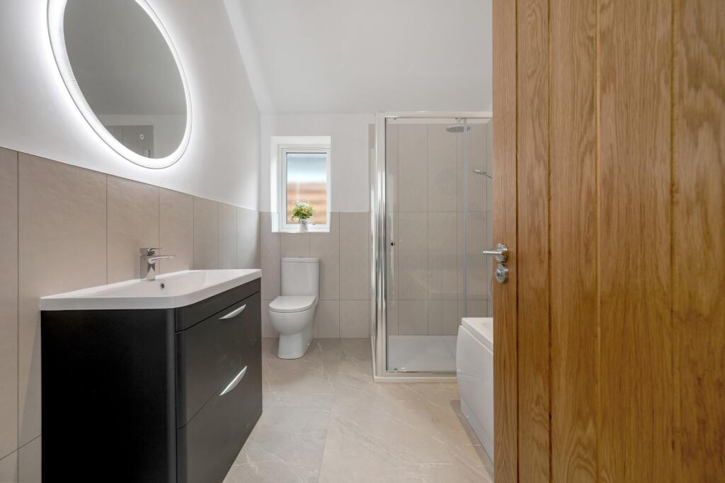 House in Leicester - View 5