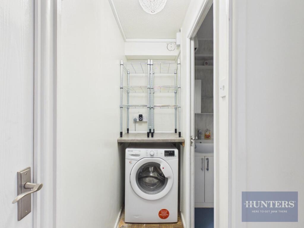 Apartment in Gloucester - More