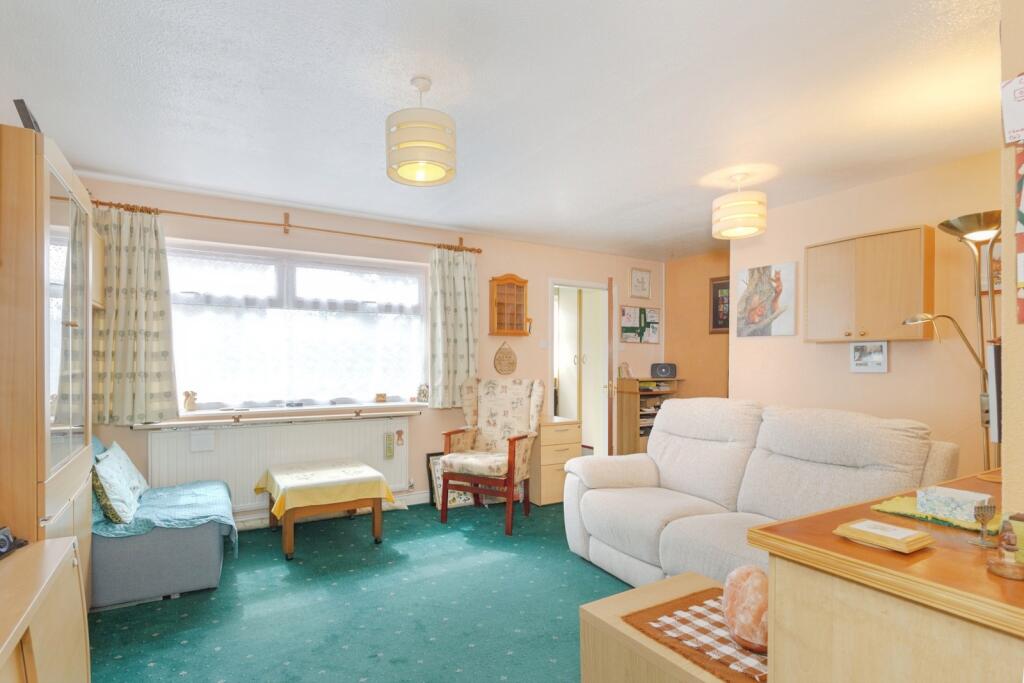 Somerfield Walk, Leicester, Leicestershire, LE4 photo 3