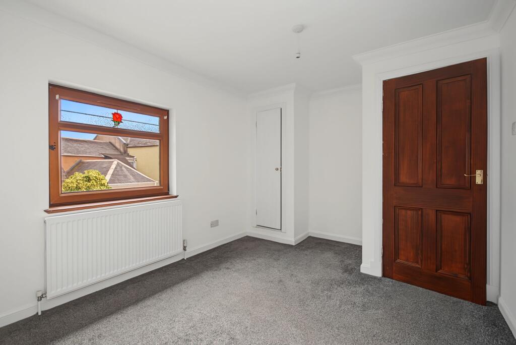 House in Kilmarnock, North Ayrshire - View 4