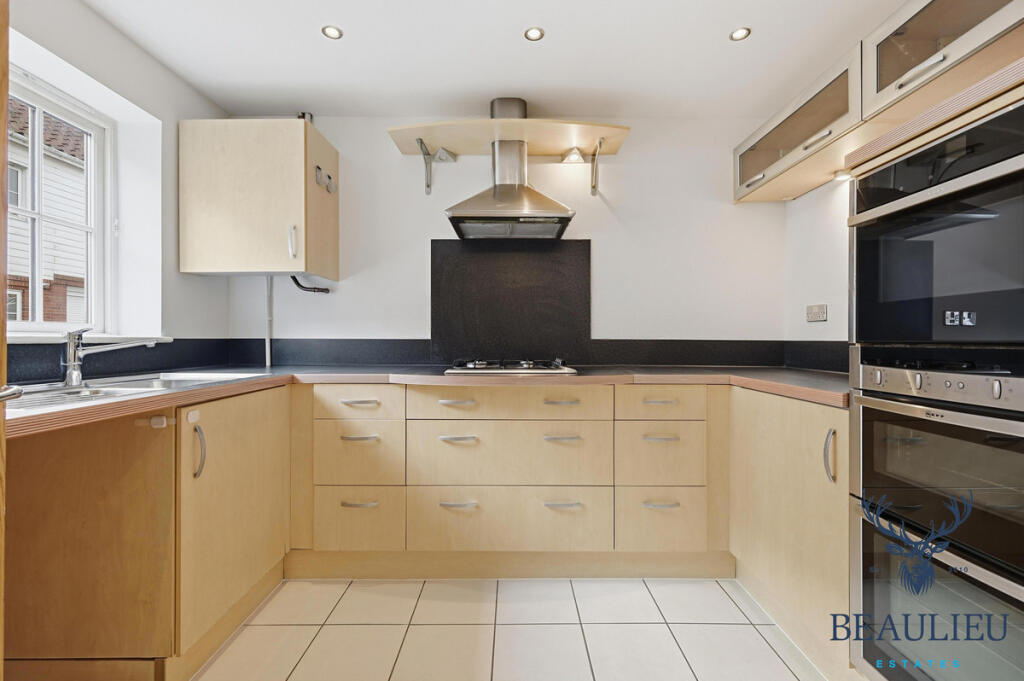 26 Braganza Way photo 3
