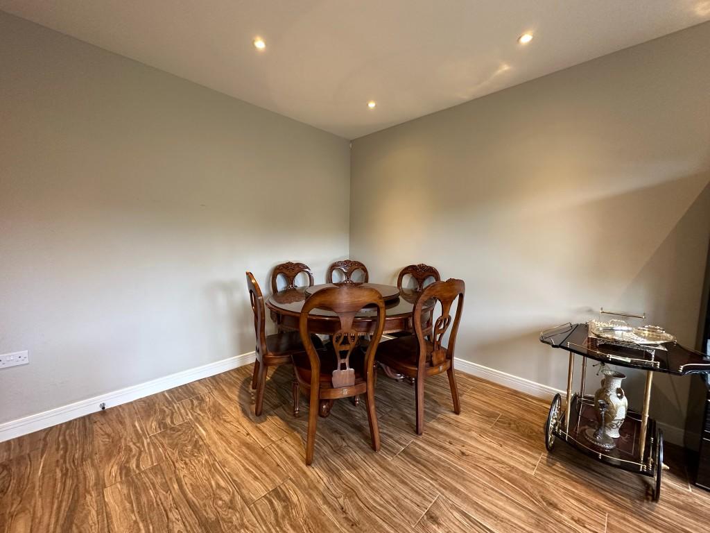 Additional image 9 of Green Close, AL9