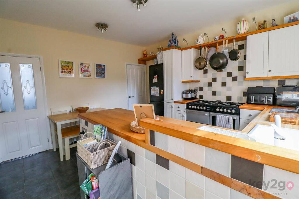 House in Sheffield - View 5