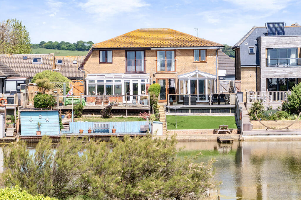 Main image of property: Brighton Road, Lancing, BN15
