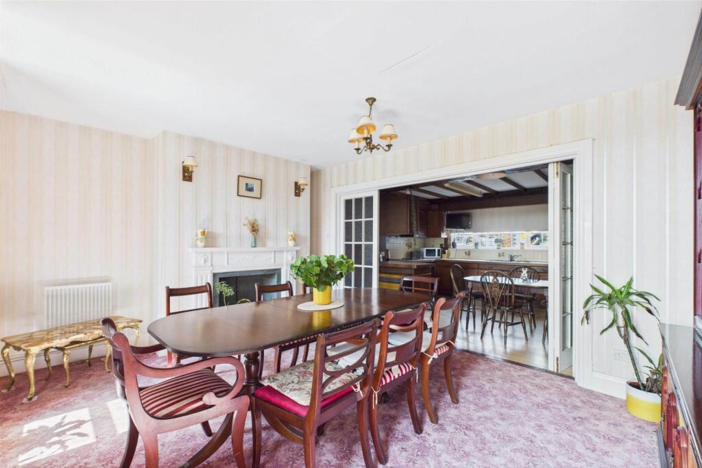 House in Gedling, Woodthorpe - View 4