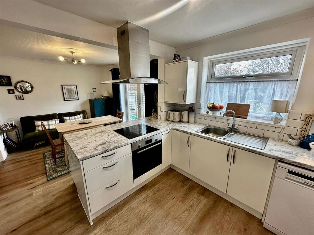 Main image of property: Manor Crescent, Knutsford