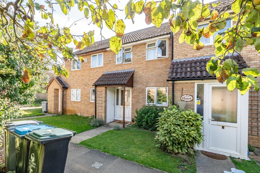 Main image of property: Pinecroft, Carterton, Oxfordshire, OX18