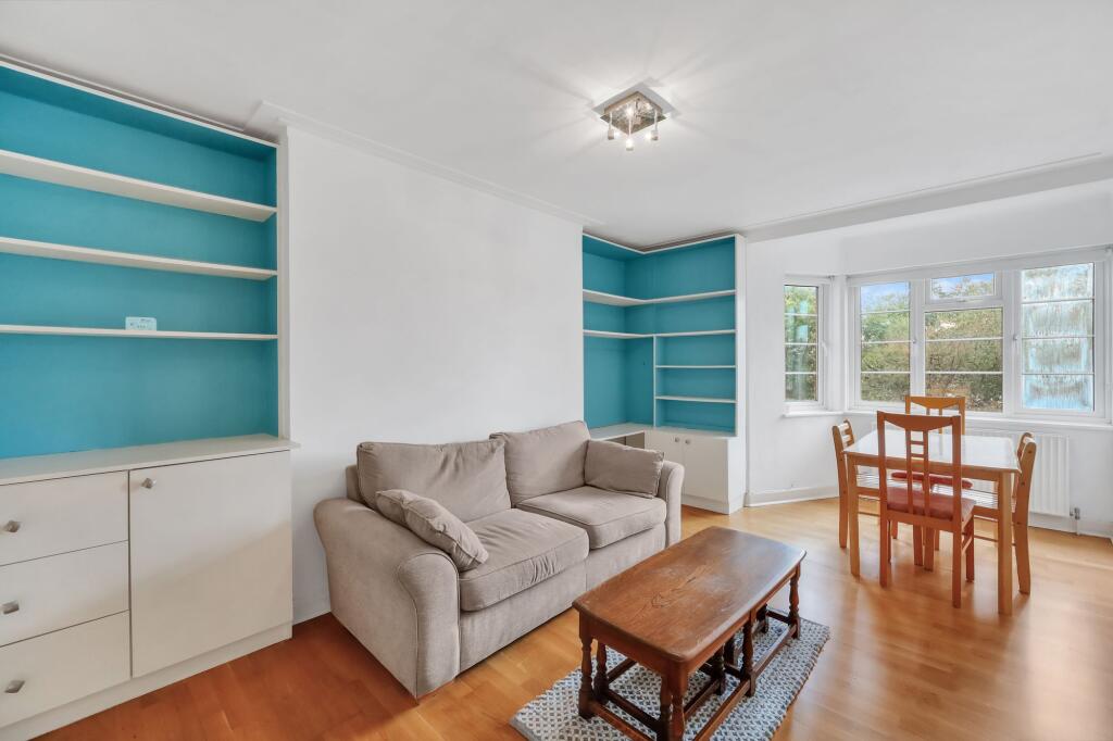 Apartment in London - View 5