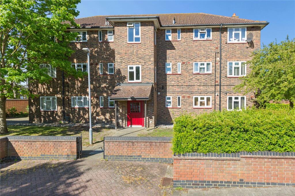 Main image of property: Broxburn Drive, South Ockendon, Essex, RM15
