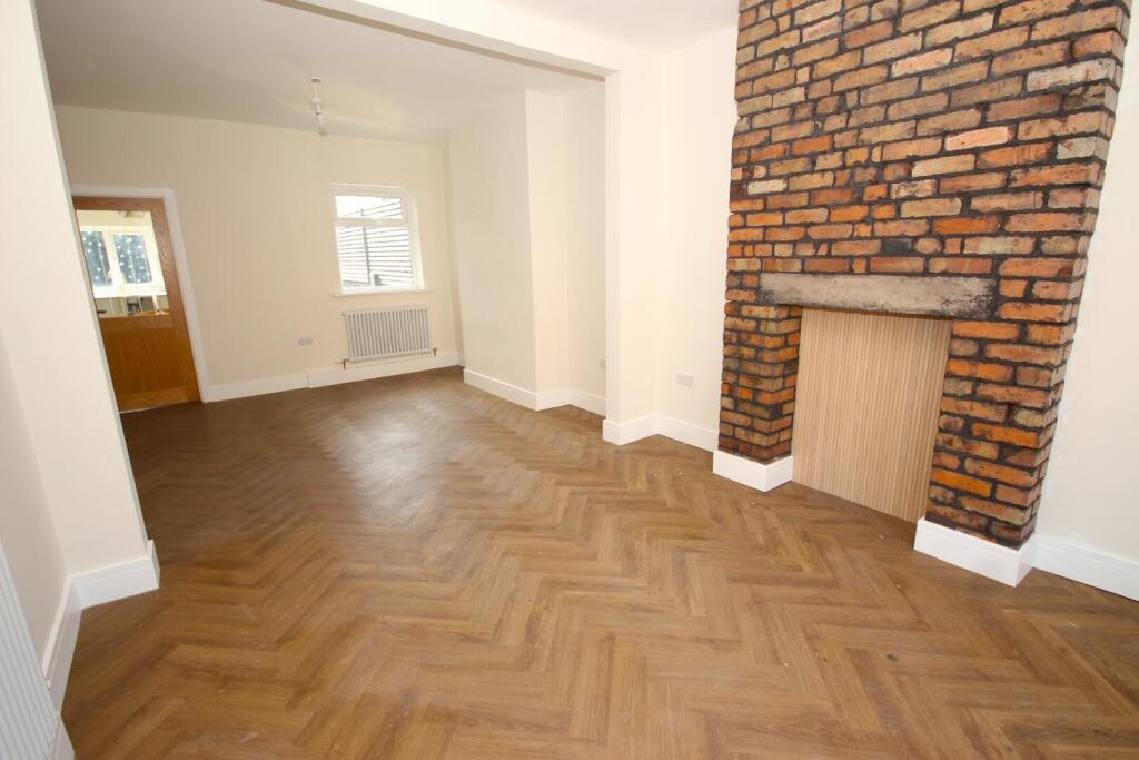 Violet Place, Whitchurch, Cardiff photo 4