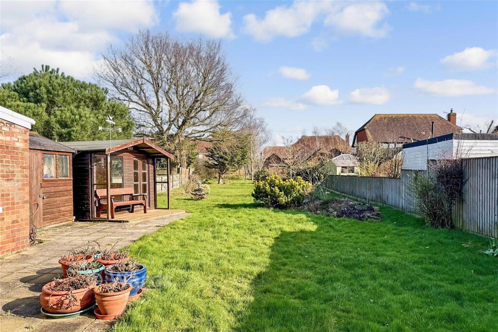 3-bed detached on Chestfield Road, Chestfield, Whitstable, Kent, £475,000