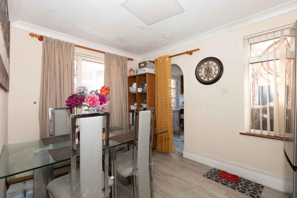 Sompting Road, Lancing photo 5