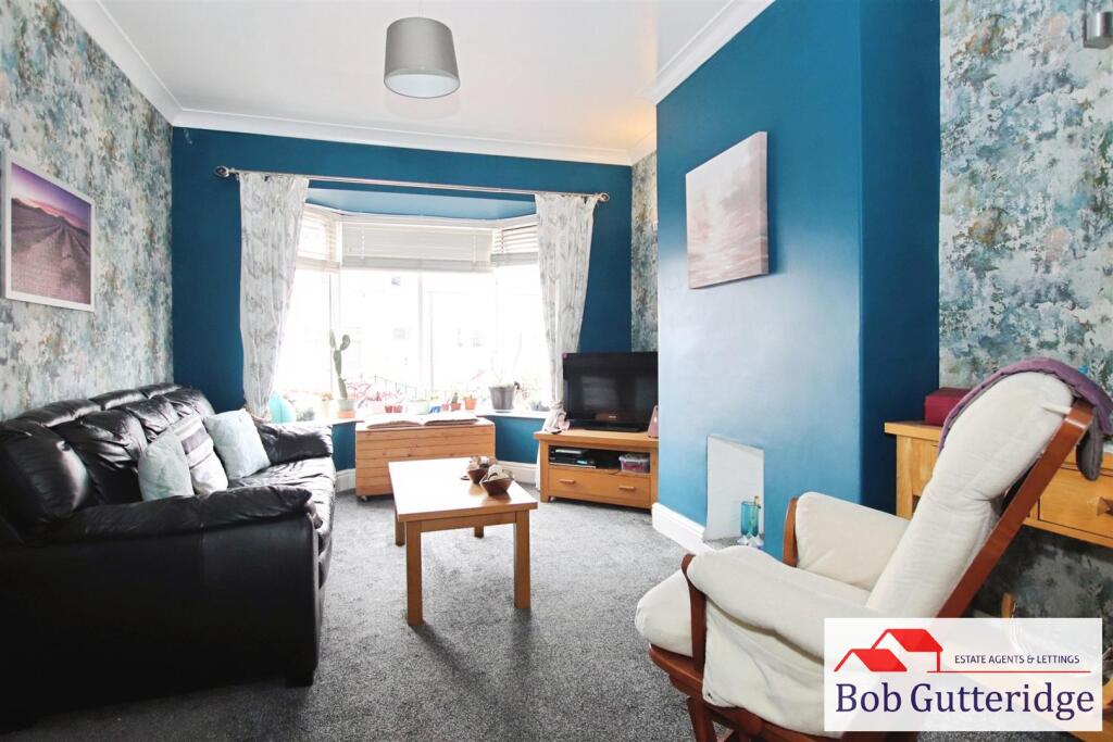 West View, Wolstanton, Newcastle photo 2