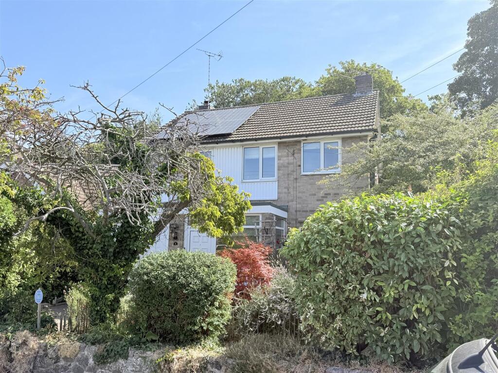 Main image of property: Farthingate Close, Southwell