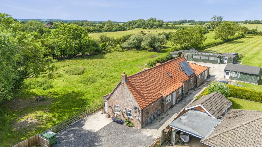 House in Alford, Sloothby - View 5