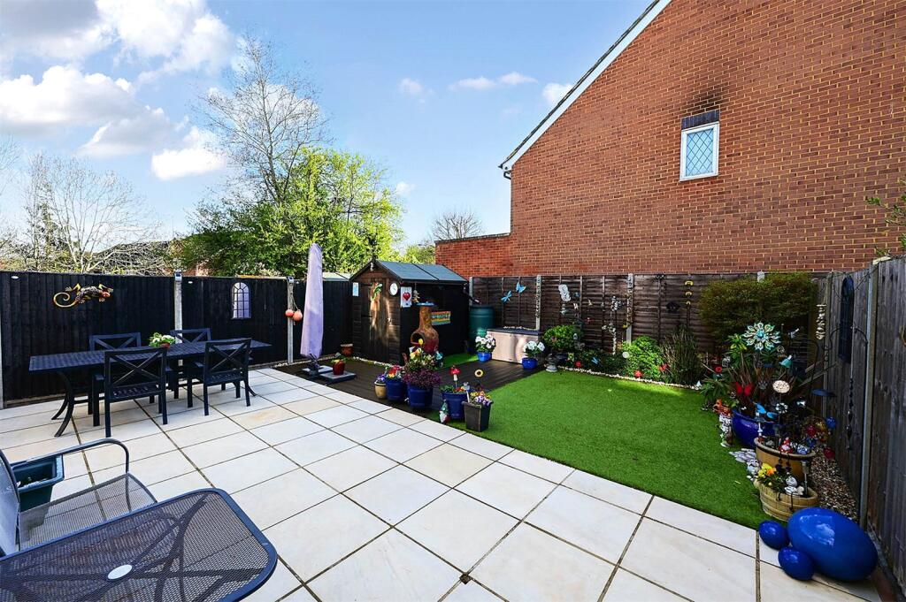 House in Hart, Crookham Village - View 4