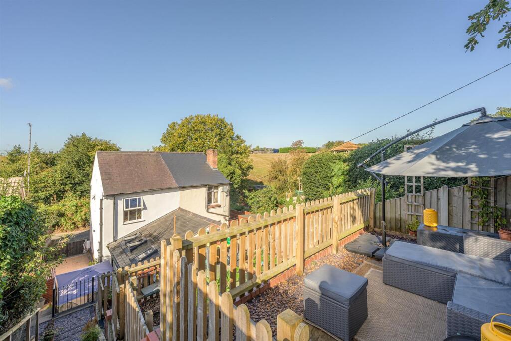 Glenside Cottages, Kinver Lane, Caunsall, DY11 5YJ photo 2