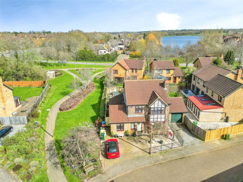 Main image of property: Morebath Grove, MILTON KEYNES, Buckinghamshire, MK4