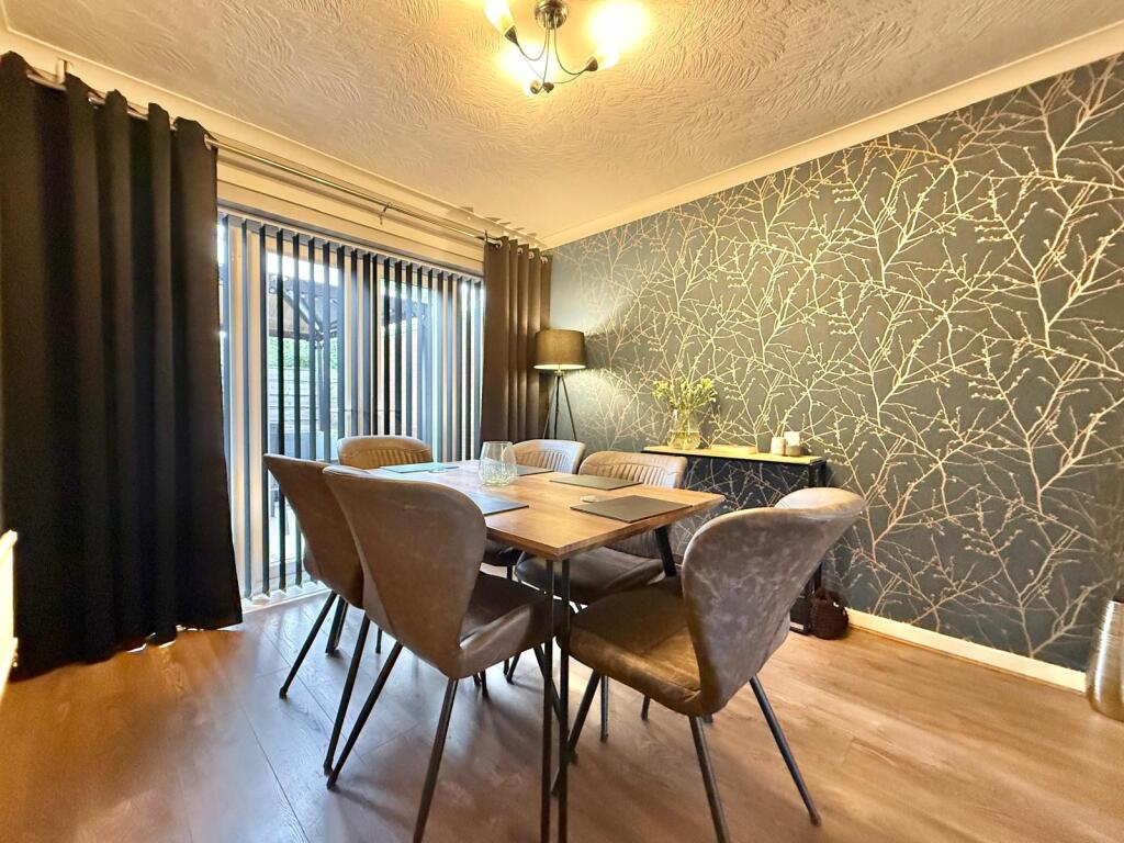 House in Tameside, Crown Point, Kingston - View 3