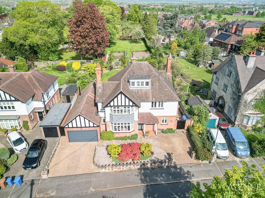 6-bed detached on Farley Road, Littleover, Derby, £800,000