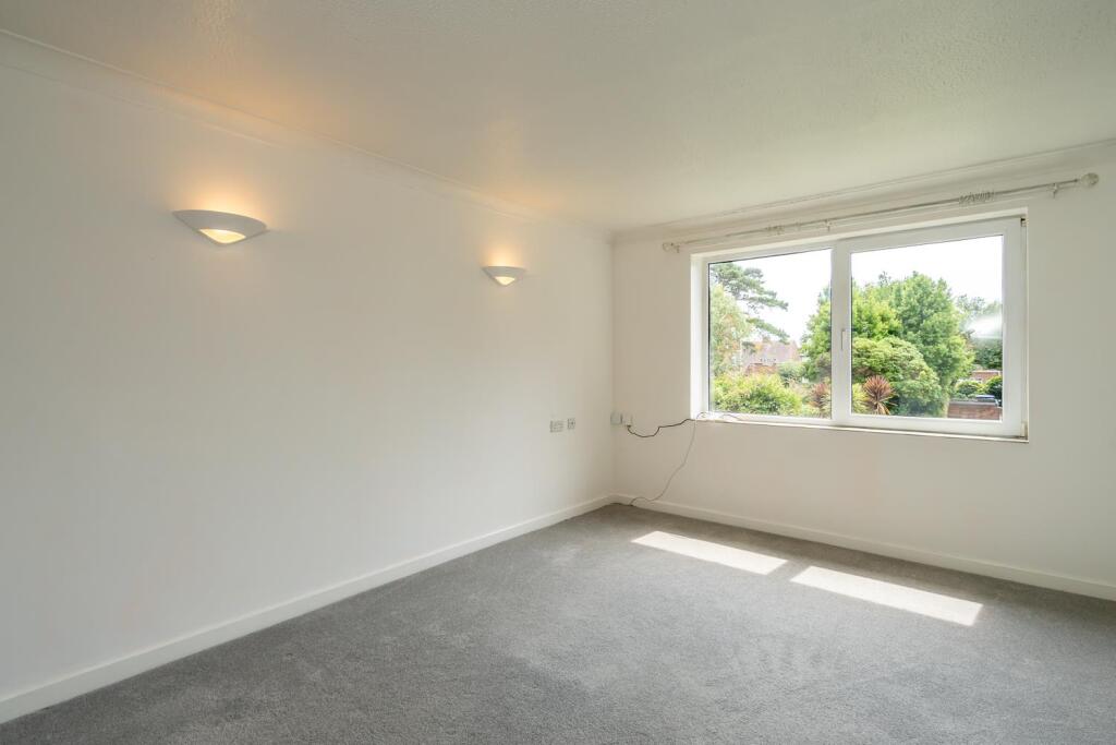 Sylvan Way, Bognor Regis - View 5