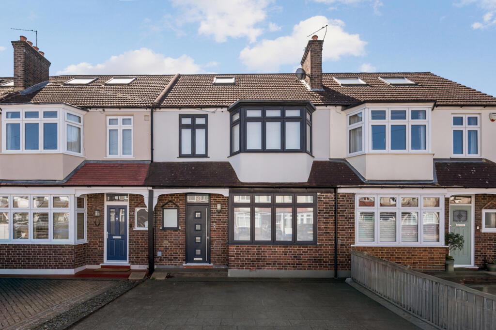 Main image of property: Greenway, Raynes Park, SW20