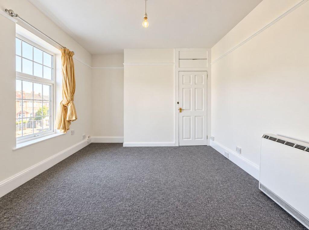 Apartment in Portsmouth - View 2