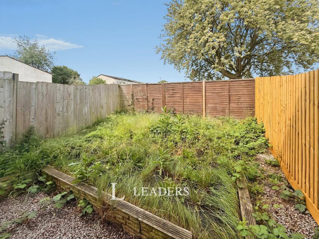 House in Milton Keynes, Stantonbury - View 4
