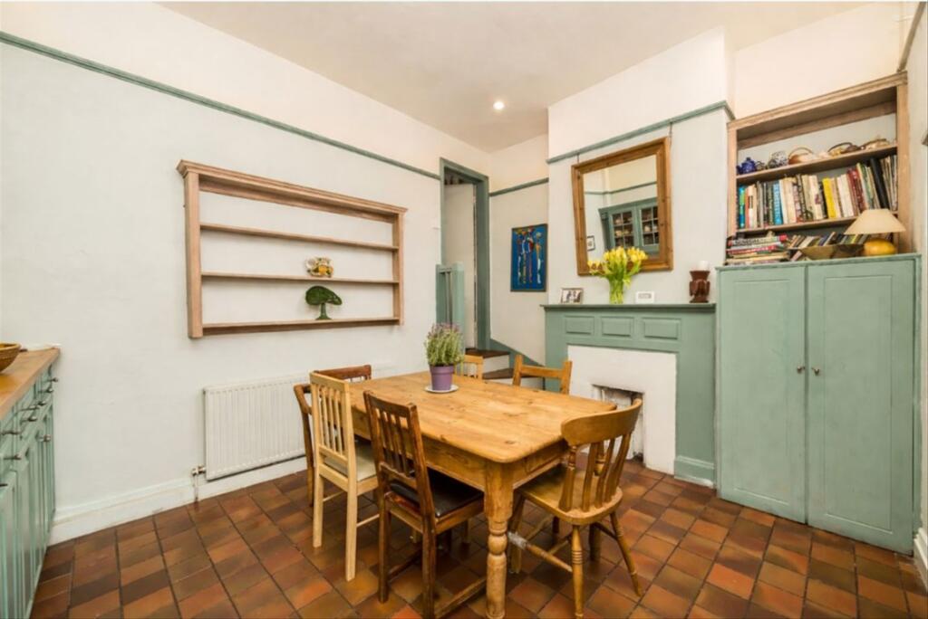 House in London, Muswell Hill - View 4