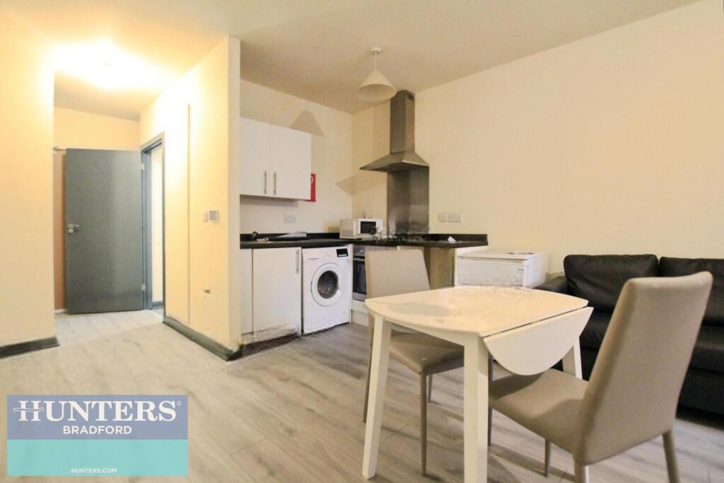 Additional image 3 of Olicana House, Chapel Street, Bradford, BD1