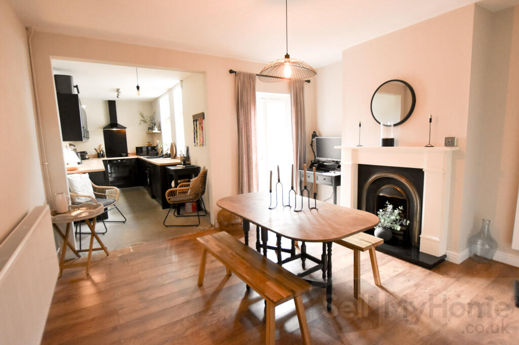 House in Leicester - View 5