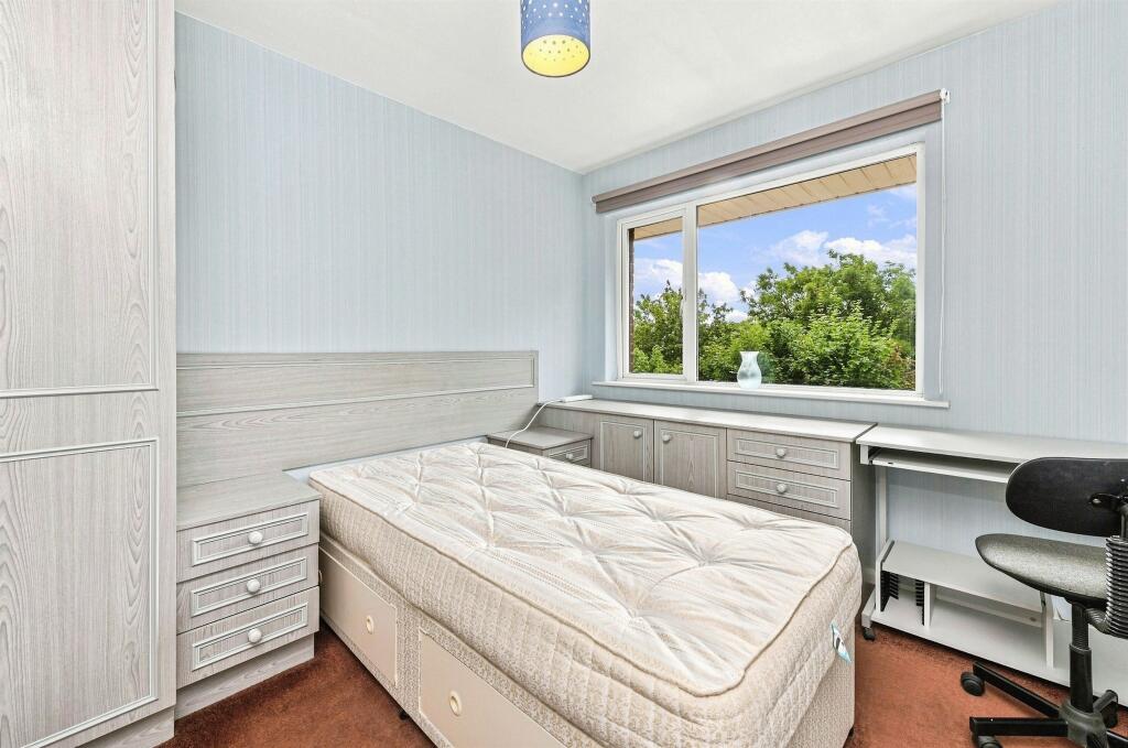 House in Kirklees, West Yorkshire - More