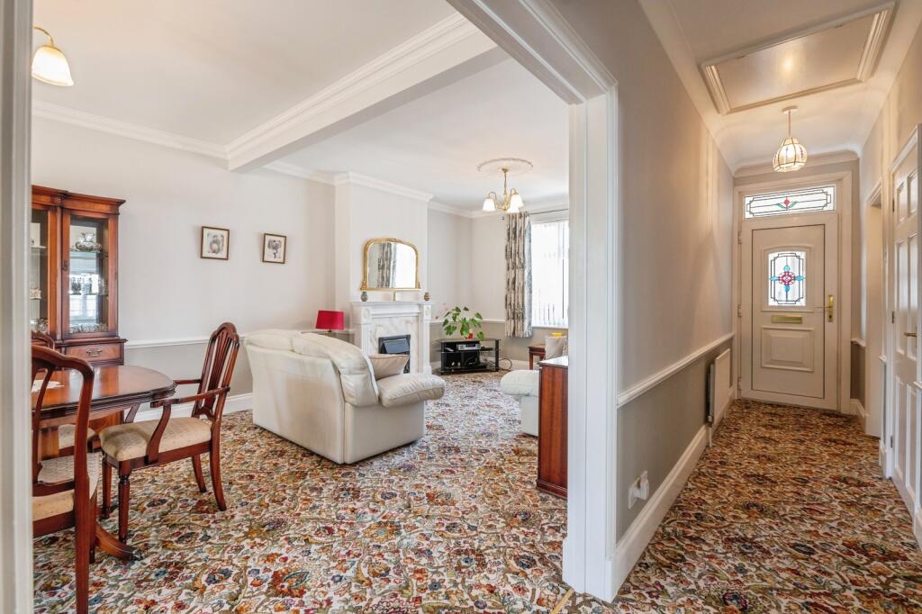 House in Brentwood, Essex - View 5