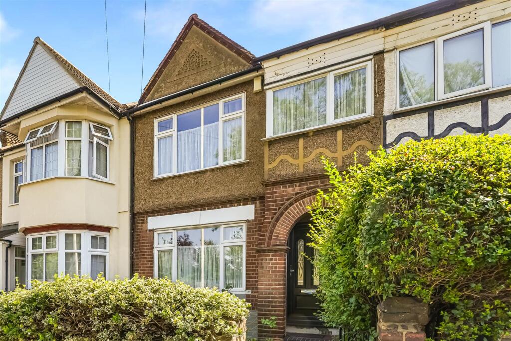 Main image of property: South Park Drive, Seven Kings
