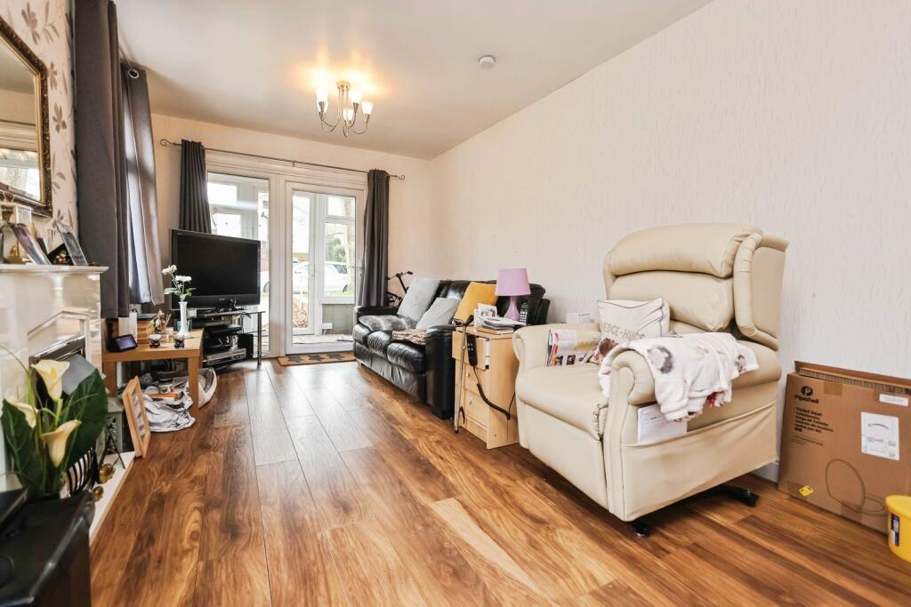 House in Birmingham, West Midlands - View 4