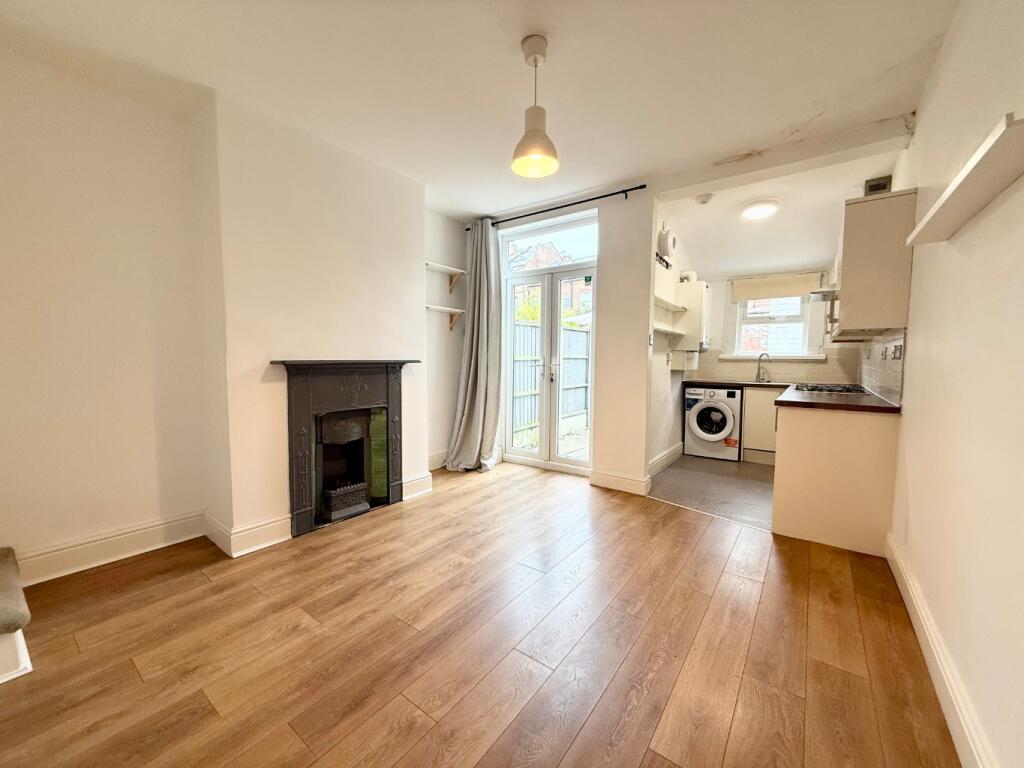 Main image of property: Wesley Grove, Nottingham, Nottinghamshire, NG5 2BL