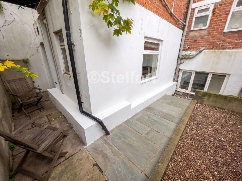 Apartment in London, Ferme Park, Stroud Green - View 5