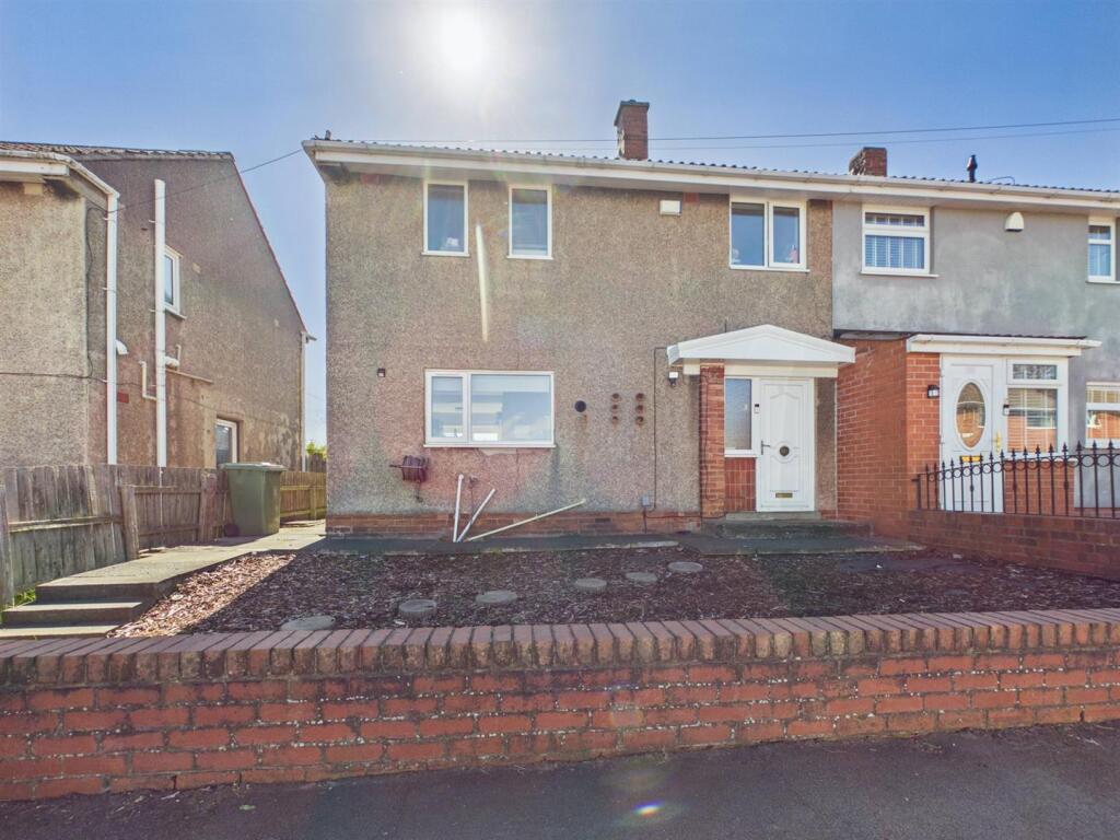 Main image of property: Glynfellis, Leam Lane, Gateshead