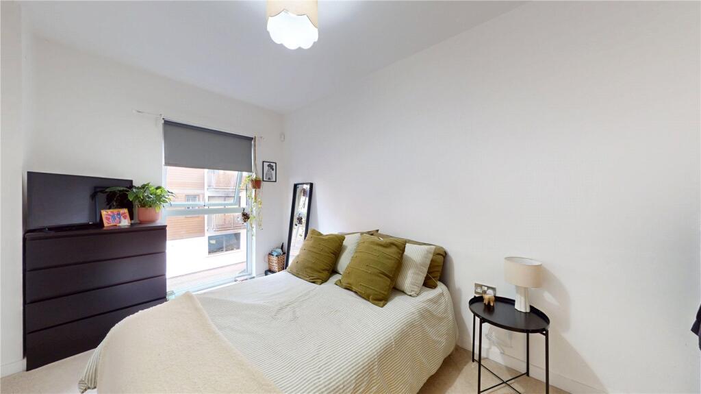 Apartment in Manchester - View 5